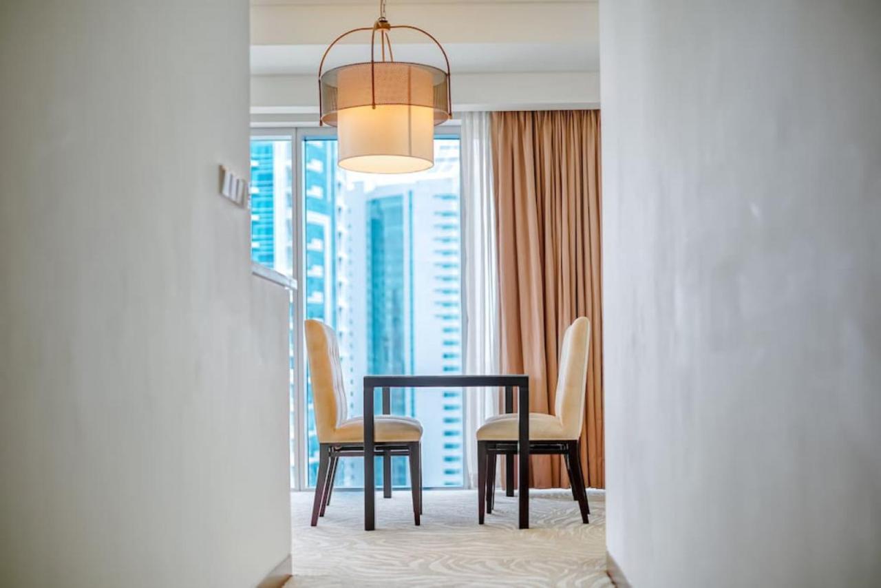 2 Bedroom In The Address Marina Mall W Marina Eye View
